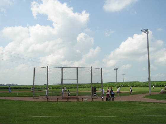 The field - Field of Dreams Movie site